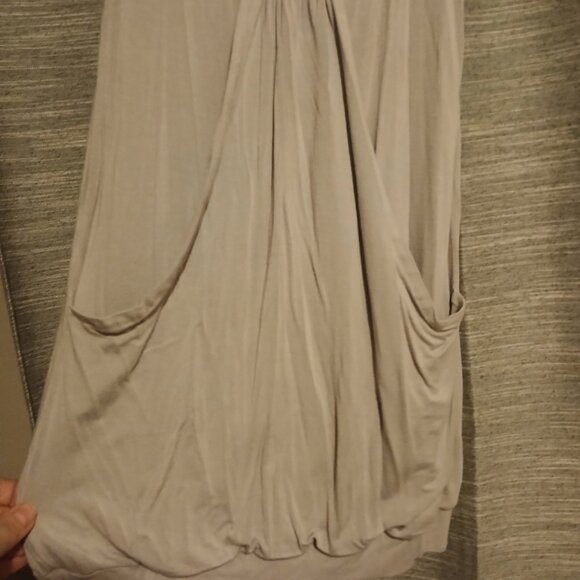 💣4/$10 💣 Tank - Picture 3 of 3